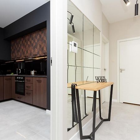 Awangarda Apartment Warsaw Ochota By Renters Prestige Екстериор снимка