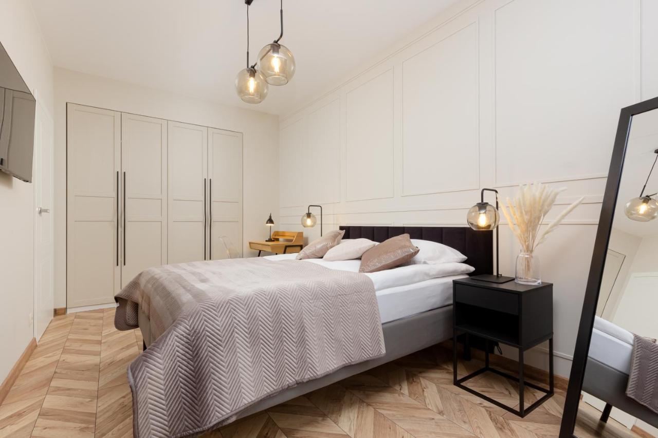 Awangarda Apartment Warsaw Ochota By Renters Prestige Екстериор снимка